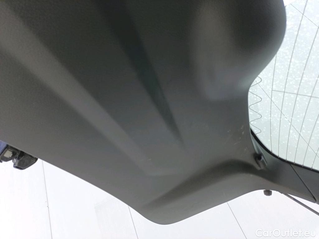  Nissan  Qashqai NISSAN  / 2017 / 5P / todoterreno DIG-T 103 kW (140 CV) E6D ACENTA (AC) #8