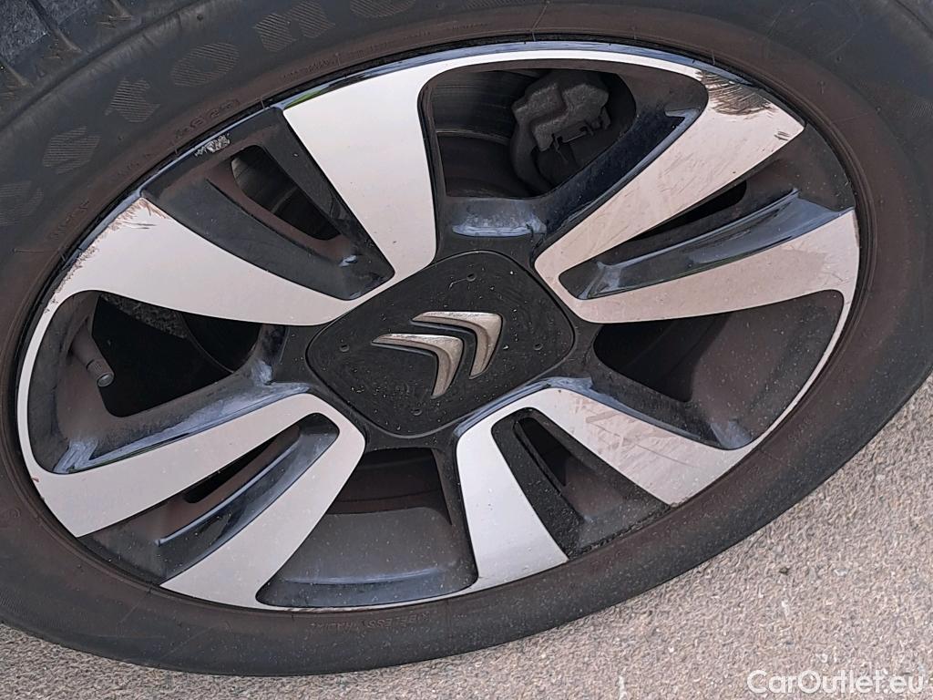  Citroen  C3  Feel Pack 1.5 BlueHDi 100CV MT6 E6d #4
