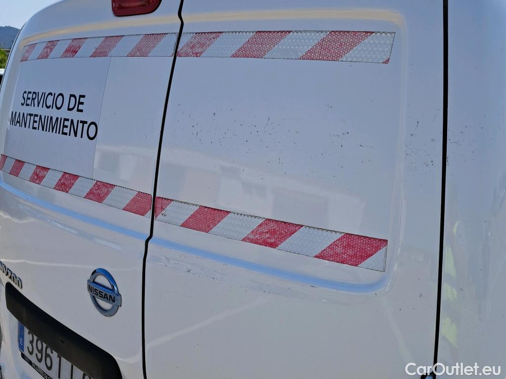  Nissan  NV200 NISSAN e- / 2009 / 4P / furgón Furgón 4p 40 kWh PROFESIONAL #25