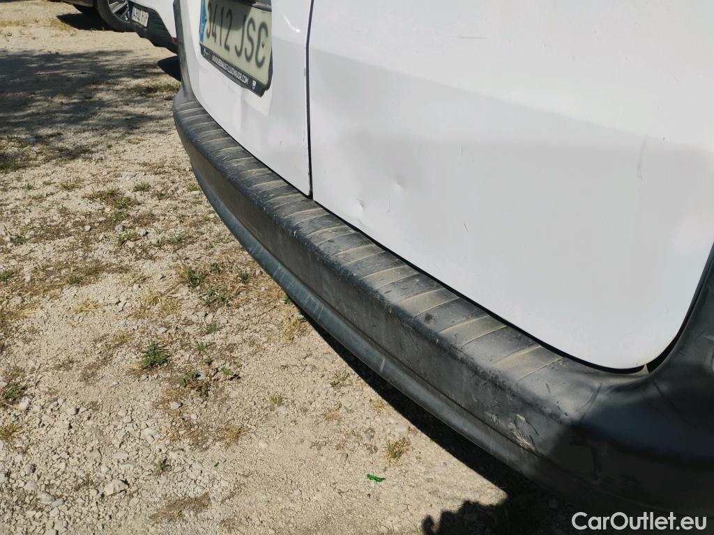  Renault  Kangoo  II Furgón Professional 1.5 dCi 90CV MT5 E5 #99