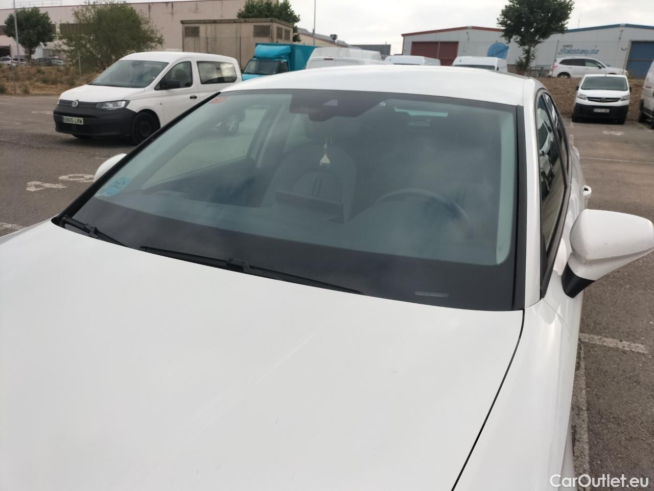  Seat  Leon  Style Go 2.0 TDI 115CV MT6 E6d #5
