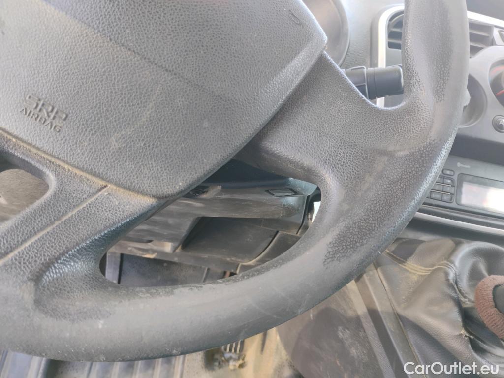  Renault  Kangoo  II Furgón Professional 1.5 dCi 90CV MT5 E5 #104