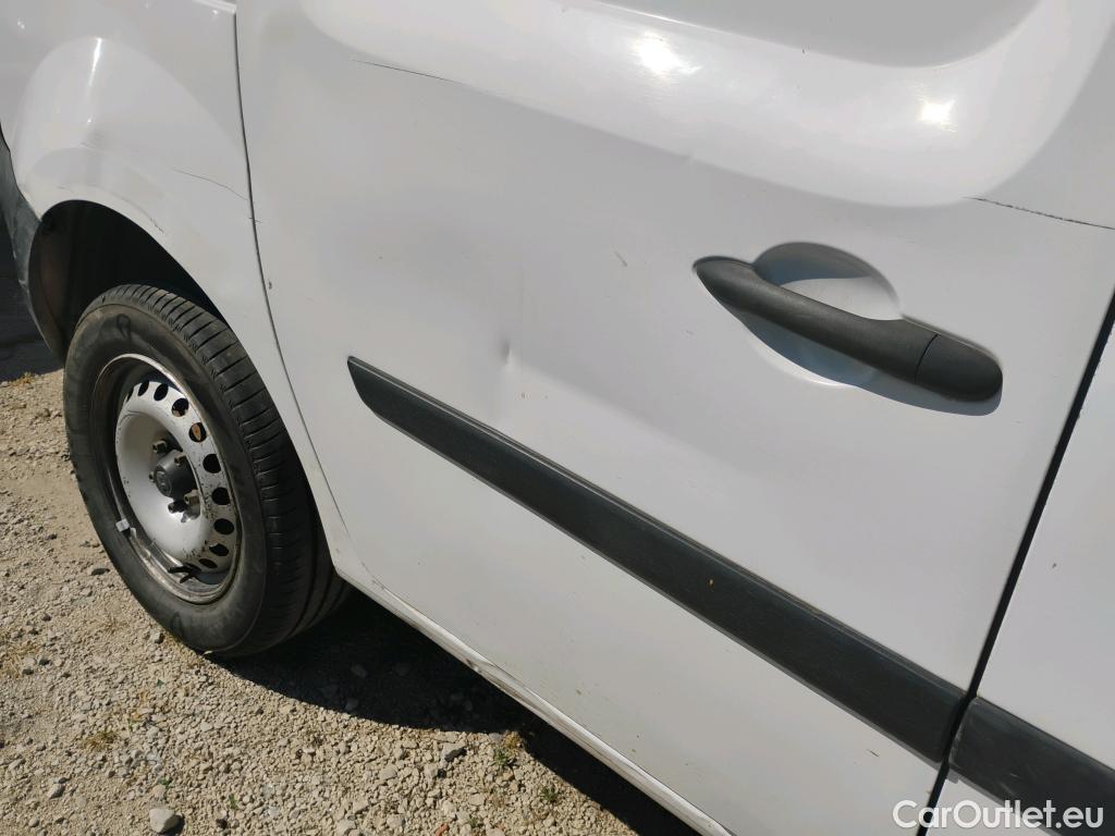  Renault  Kangoo  II Furgón Professional 1.5 dCi 90CV MT5 E5 #30