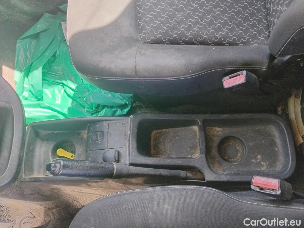  Renault  Kangoo  II Furgón Professional 1.5 dCi 90CV MT5 E5 #84