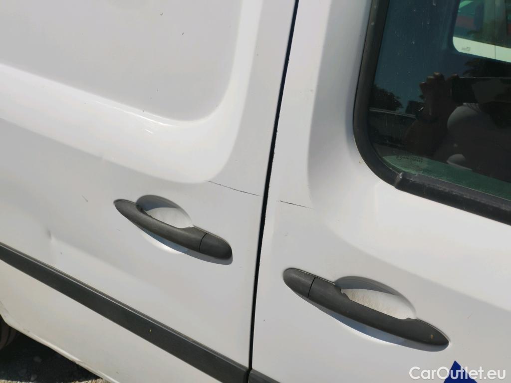  Renault  Kangoo  II Furgón Professional 1.5 dCi 90CV MT5 E5 #63