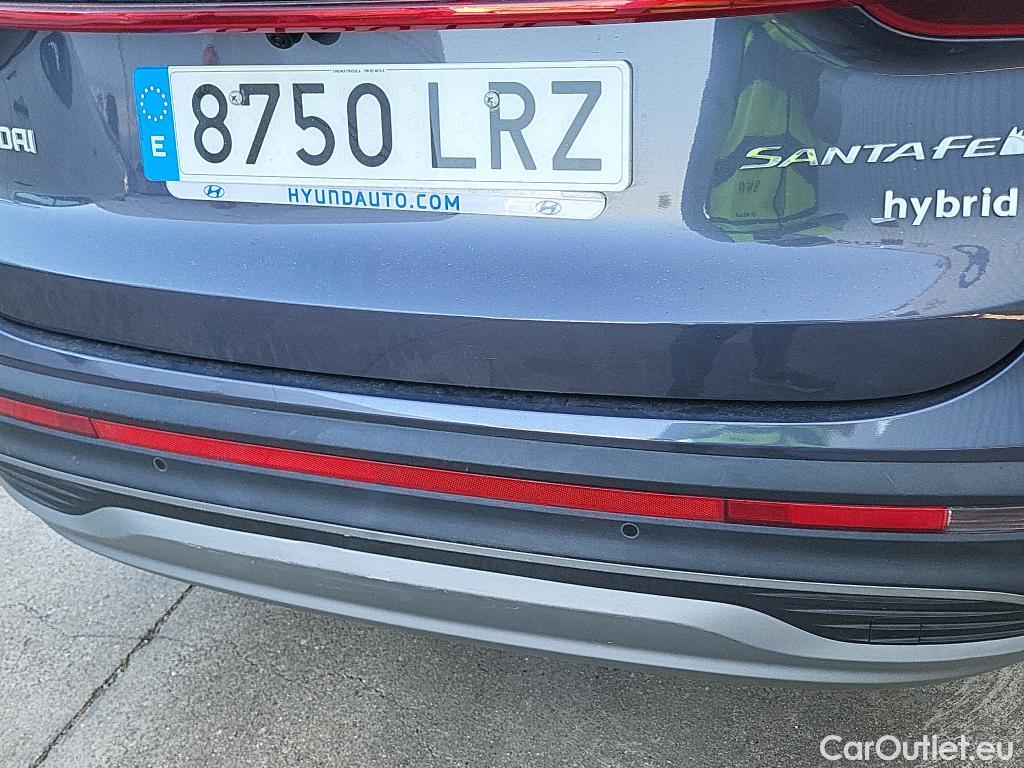 Land Rover  Discovery HYUNDAI Santa Fe / 2021 / 5P / todoterreno 1.6 TGDi HEV Klass Auto 4x2 #25