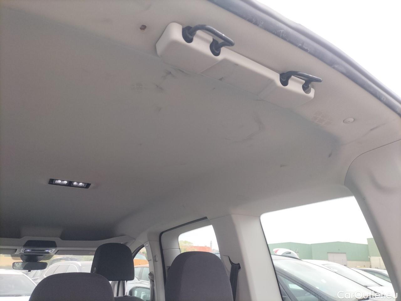  Land Rover  Discovery VOLKSWAGEN Caddy Kombi 2.0 TDI 75kW (102CV) (CX) #22
