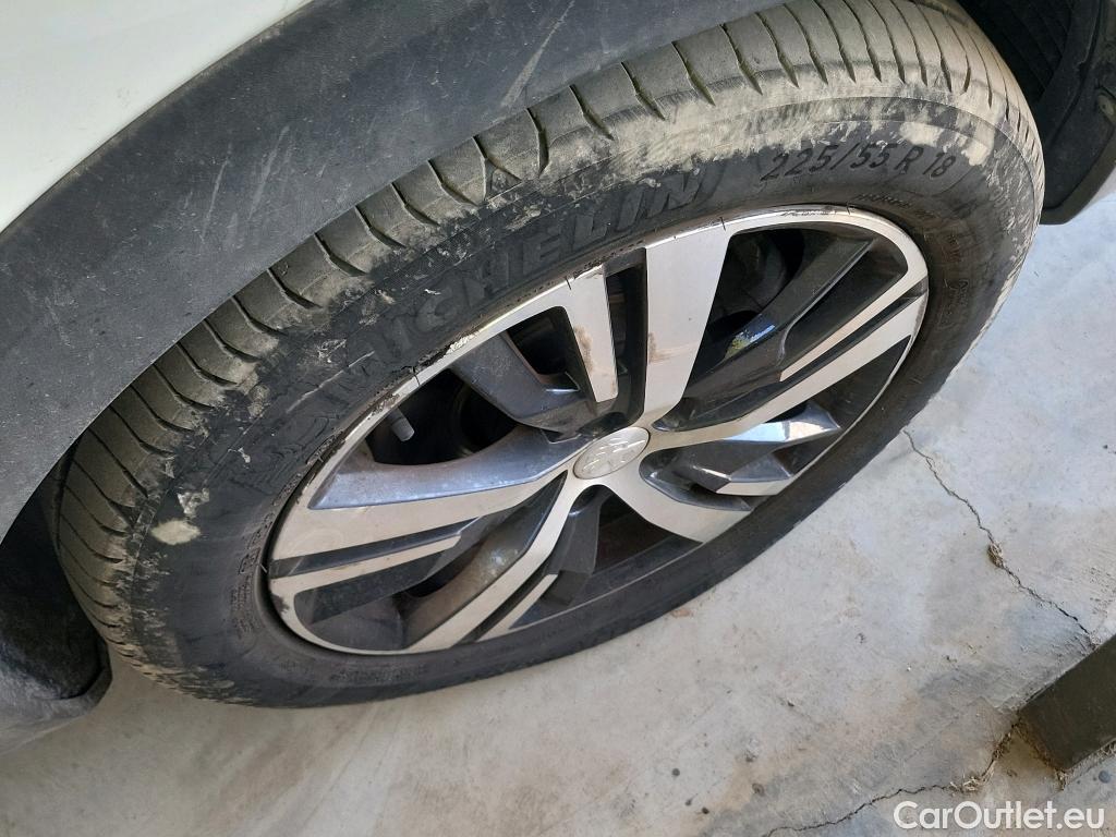  Peugeot  3008  Allure 1.5 HDi 130CV MT6 E6dT #28