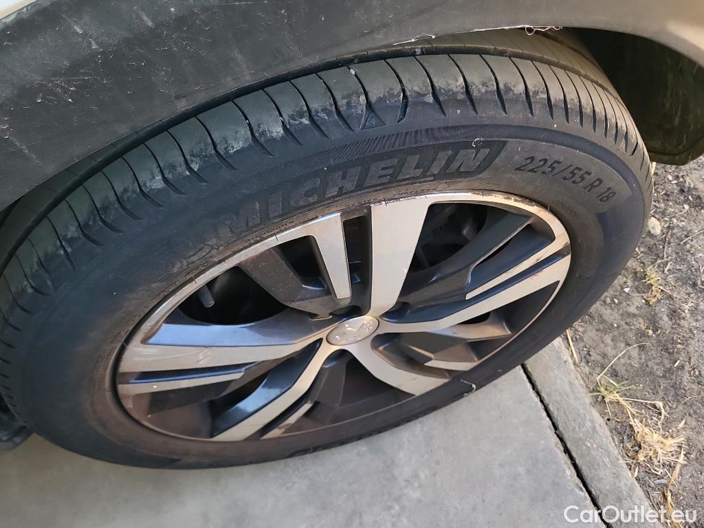  Peugeot  3008  Allure 1.5 HDi 130CV MT6 E6dT #13