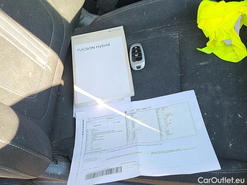  Land Rover  Discovery HYUNDAI Tucson / 2020 / 5P / todoterreno 1.6 TGDI 169kW HEV Tecno Auto 2C #5