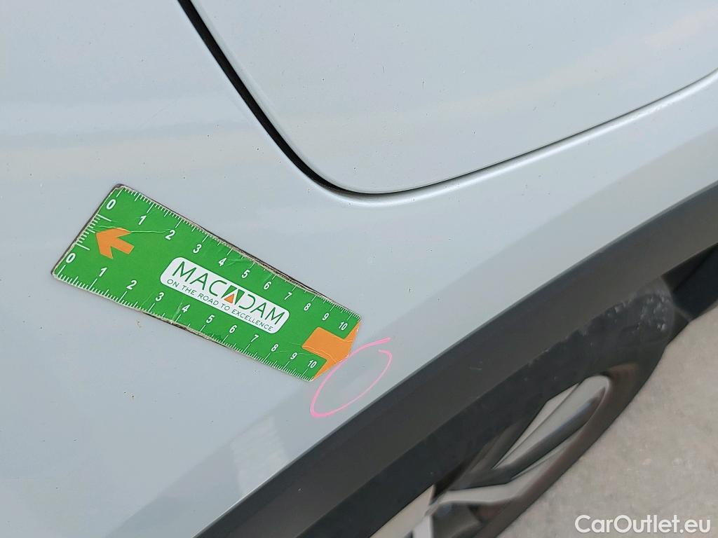  Volvo  XC 40 XC40 R Design Expression Recharge Plug-In Hybrid 2WD 1.5 T5 260CV AT7 E6d #49