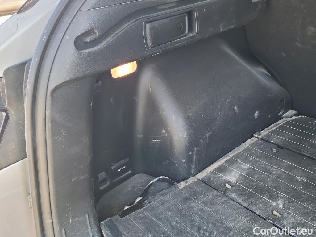  Land Rover  Discovery HYUNDAI Tucson / 2020 / 5P / todoterreno 1.6 TGDI 169kW HEV Tecno Auto 2C #30