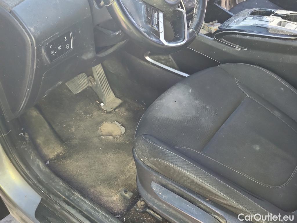  Land Rover  Discovery HYUNDAI Tucson / 2020 / 5P / todoterreno 1.6 TGDI 169kW HEV Tecno Auto 2C #17