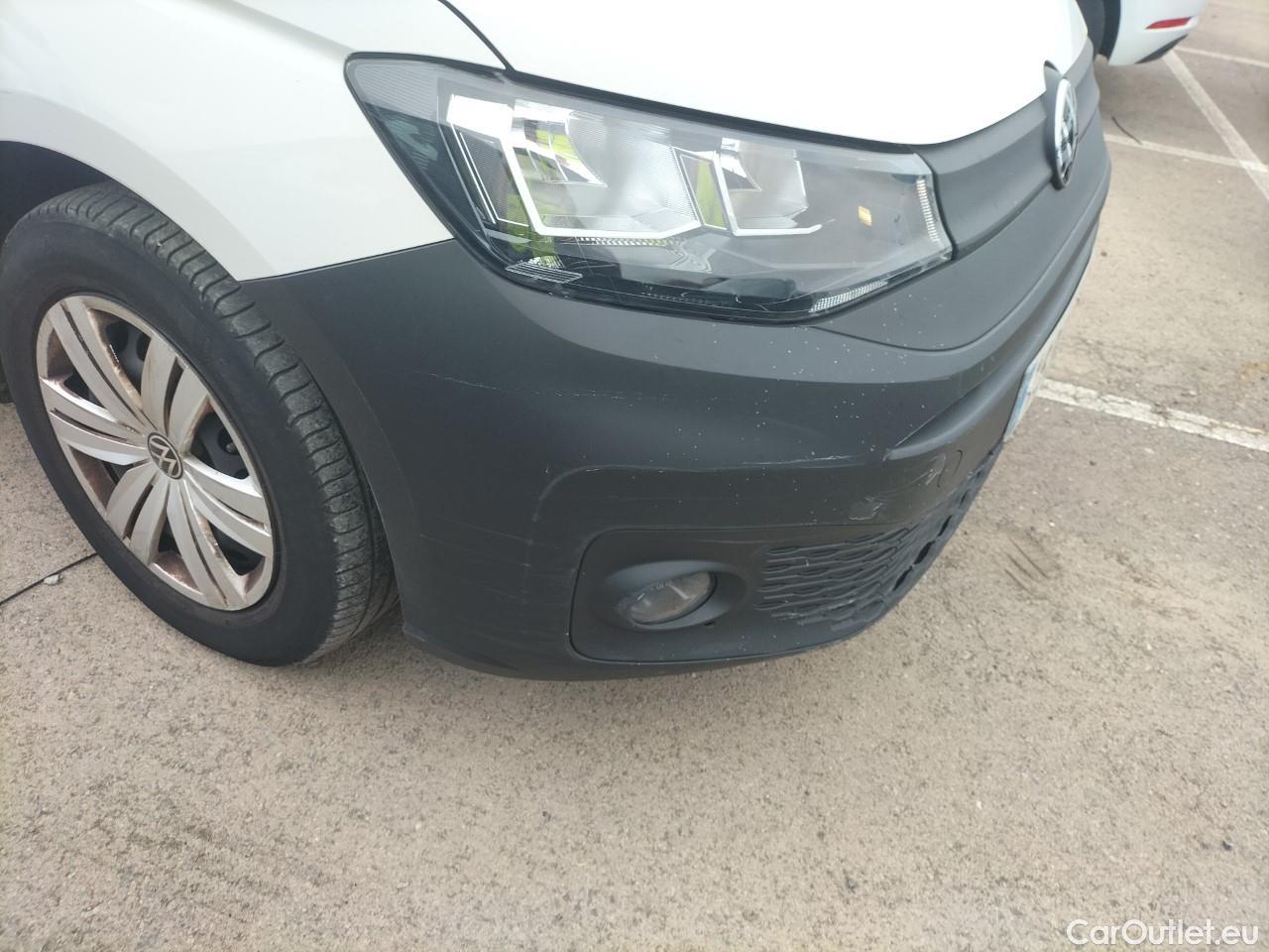  Land Rover  Discovery VOLKSWAGEN Caddy Kombi 2.0 TDI 75kW (102CV) (CX) #2