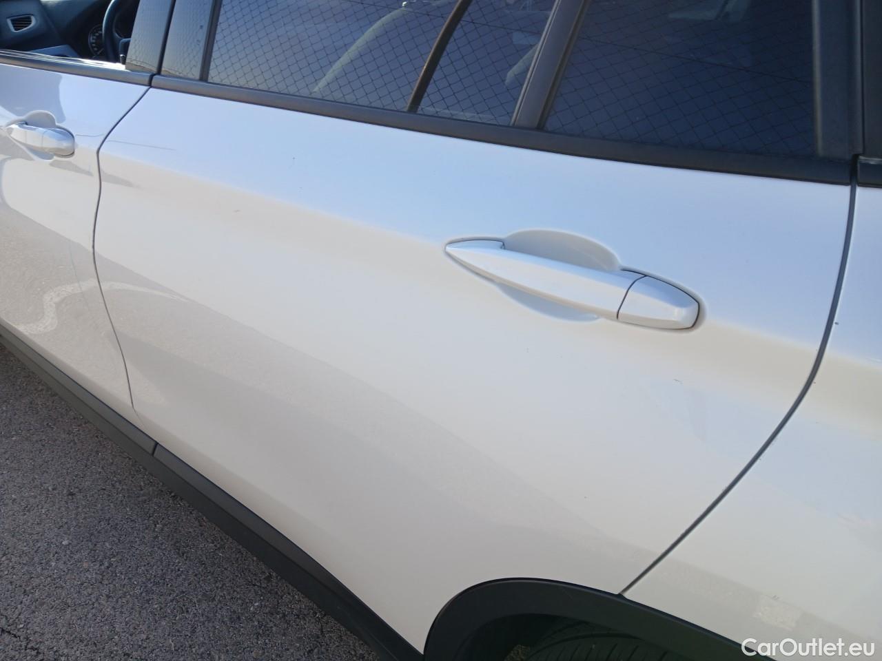  Bmw  X1 BMW  / 2019 / 5P / todoterreno sDrive16d Business #16