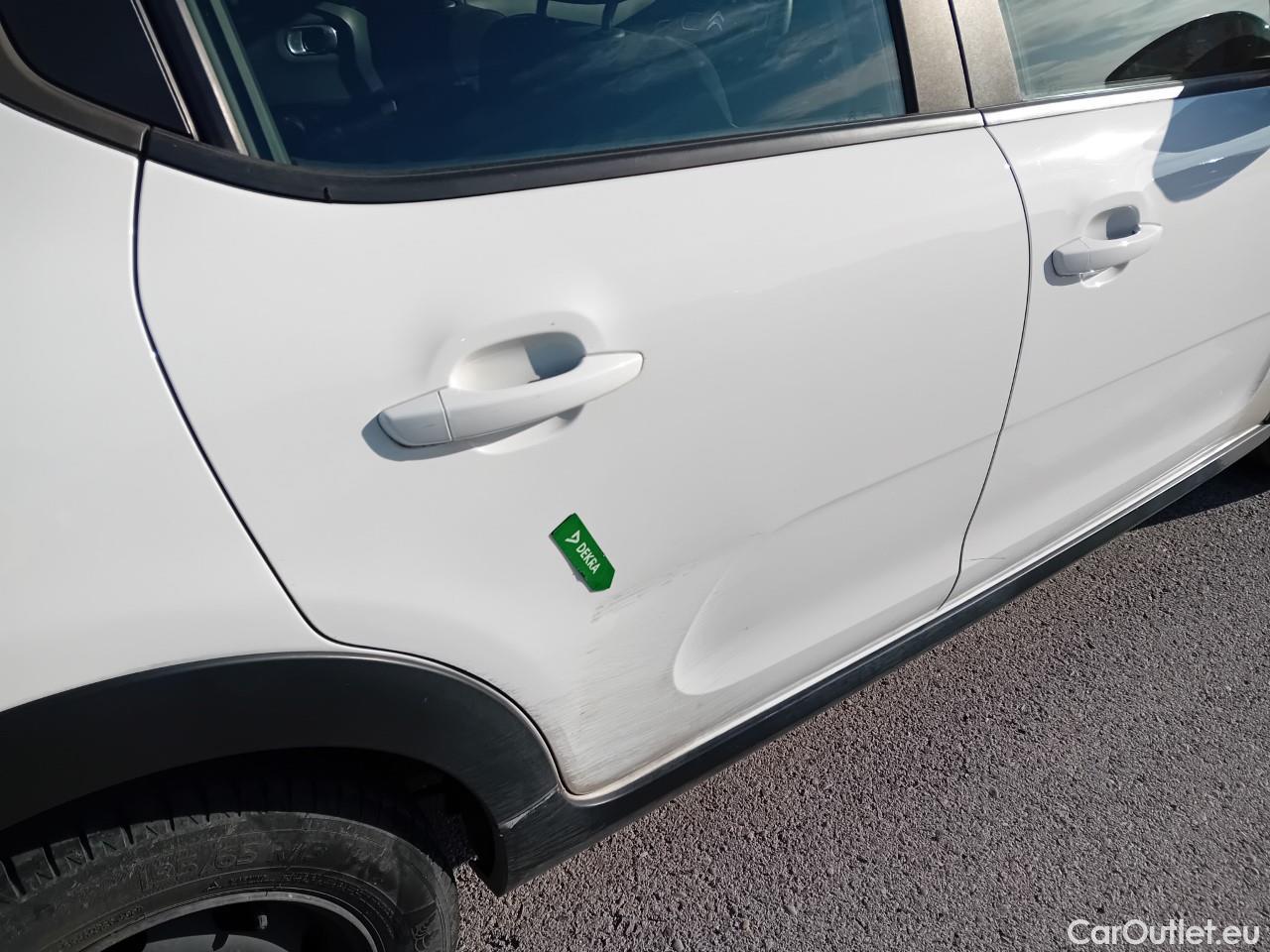  Citroen  C3 CITROEN  / 2016 / 5P / berlina con portón BlueHDi 73KW (100CV) S&S FEEL #19