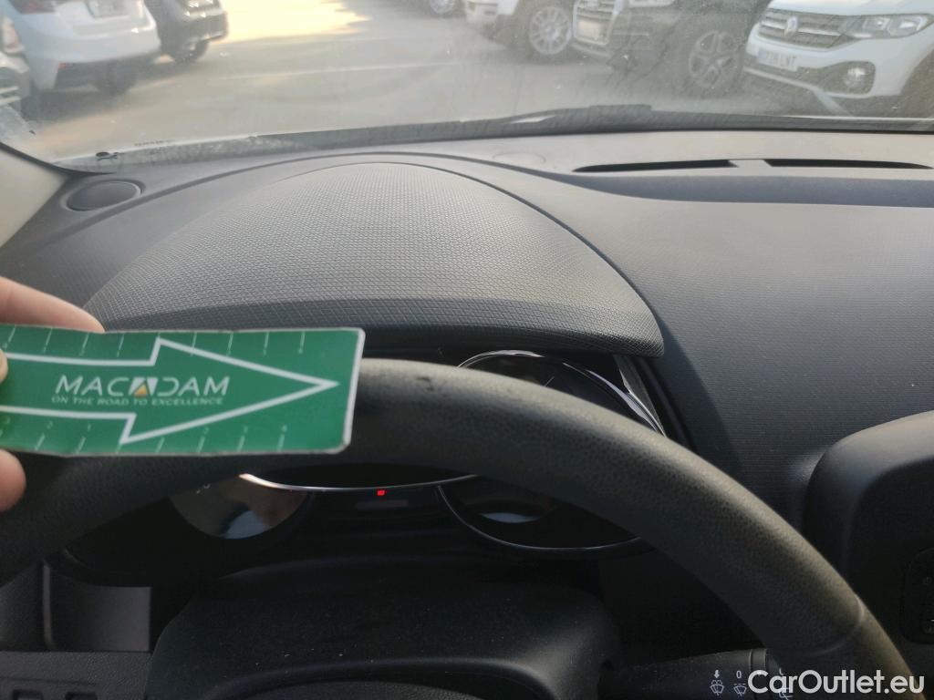  Renault  Clio  IV Business 1.5 dCi 75CV MT5 E6 #7