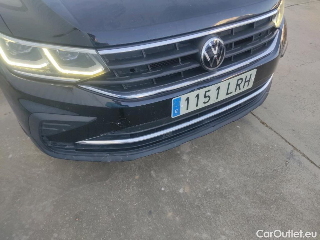  Volkswagen  Tiguan  Life 2.0 TDI 150CV AT7 E6d #11