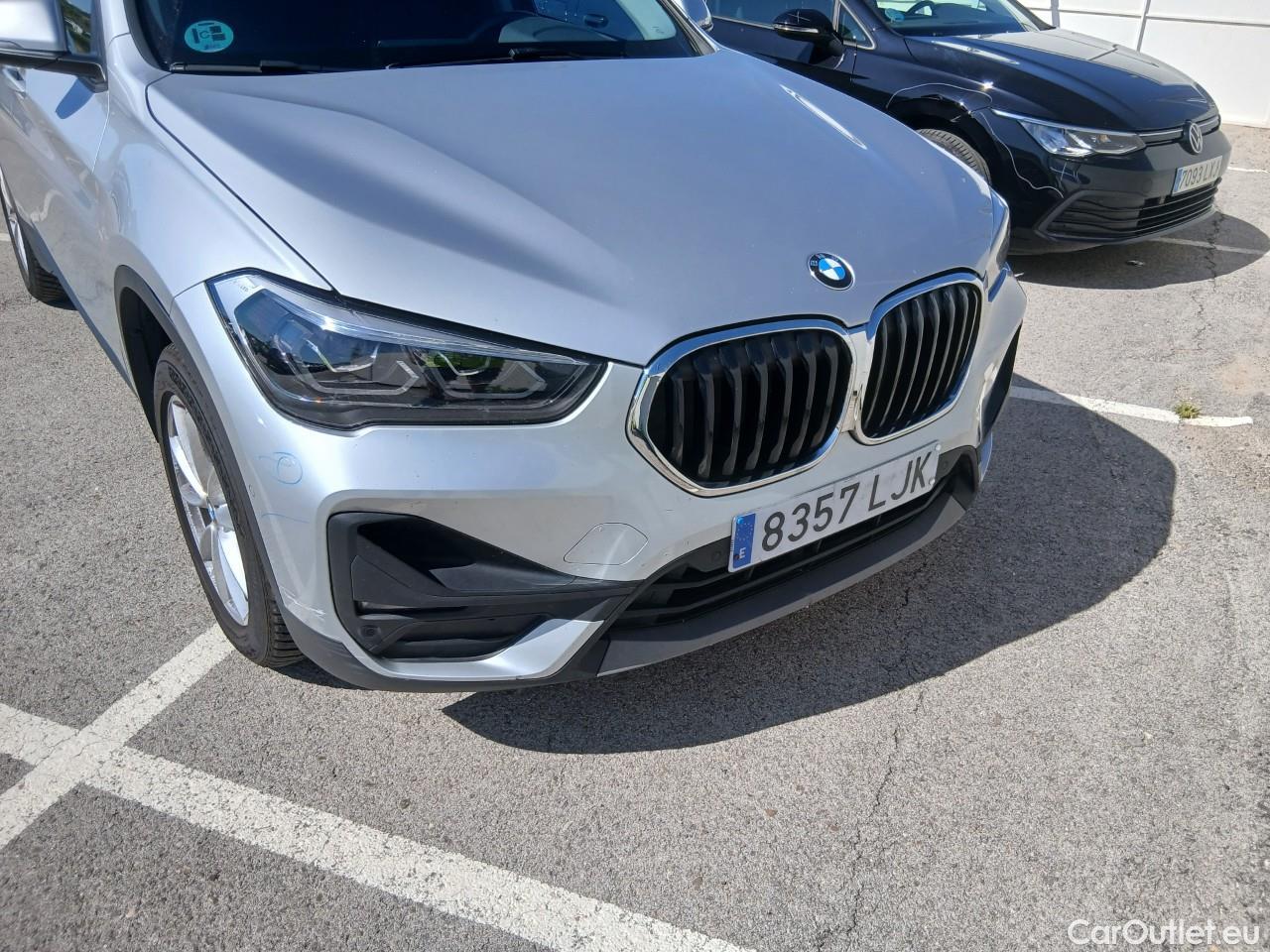  Bmw  X1 BMW  / 2019 / 5P / todoterreno sDrive16d Business #4
