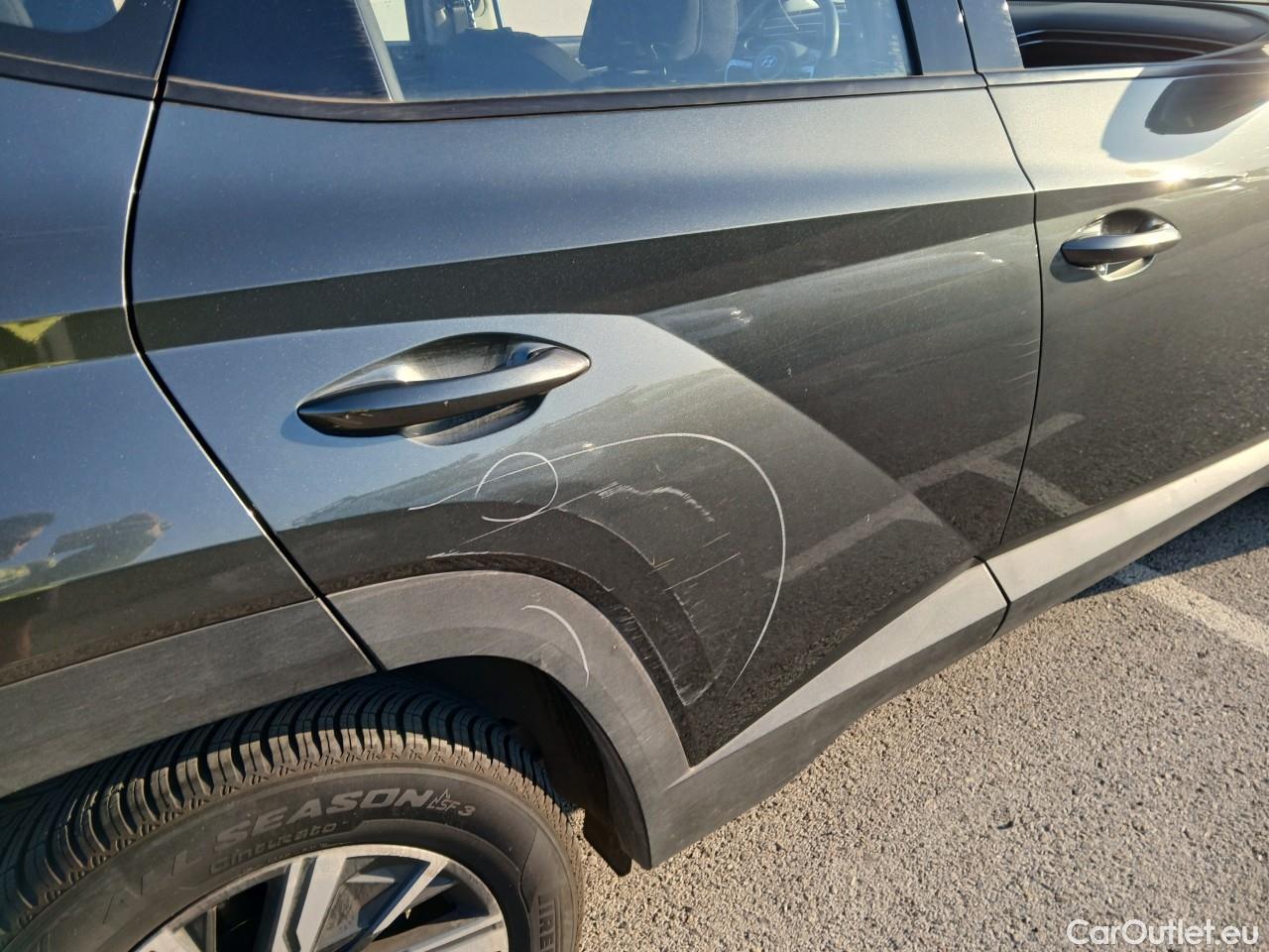  Land Rover  Discovery HYUNDAI Tucson / 2020 / 5P / todoterreno 1.6 CRDI 100kW (136CV) 48V Maxx DCT #25
