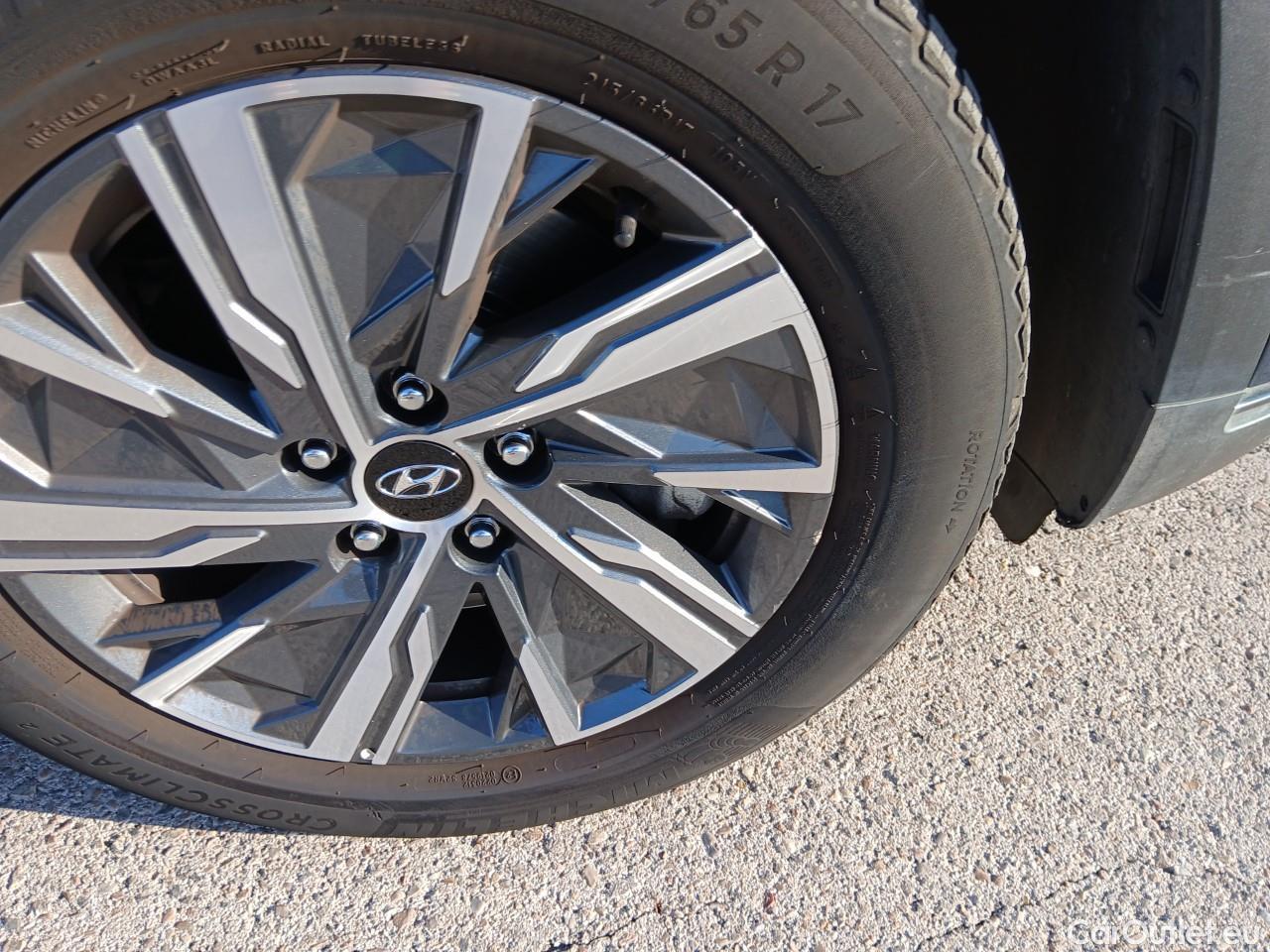  Land Rover  Discovery HYUNDAI Tucson / 2020 / 5P / todoterreno 1.6 TGDI 169kW (230CV) HEV Maxx Sky Auto #69