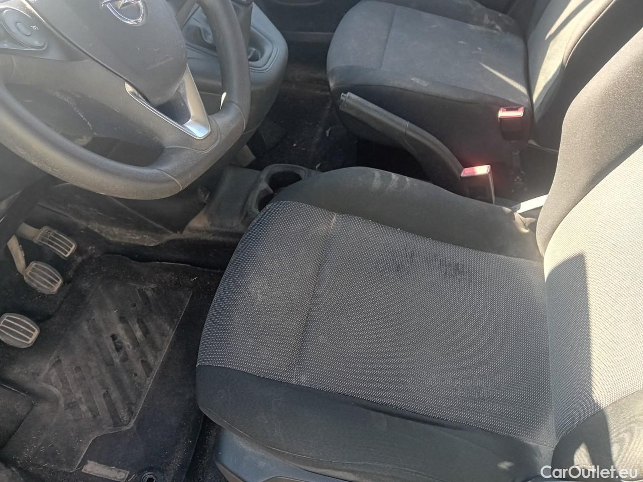  Opel  Combo  E Cargo Select carga incrementada 1.5 100CV MT5 #3