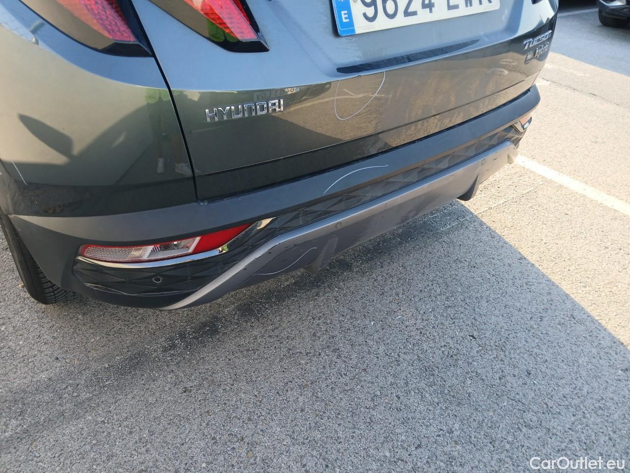  Land Rover  Discovery HYUNDAI Tucson / 2020 / 5P / todoterreno 1.6 CRDI 100kW (136CV) 48V Maxx DCT #18