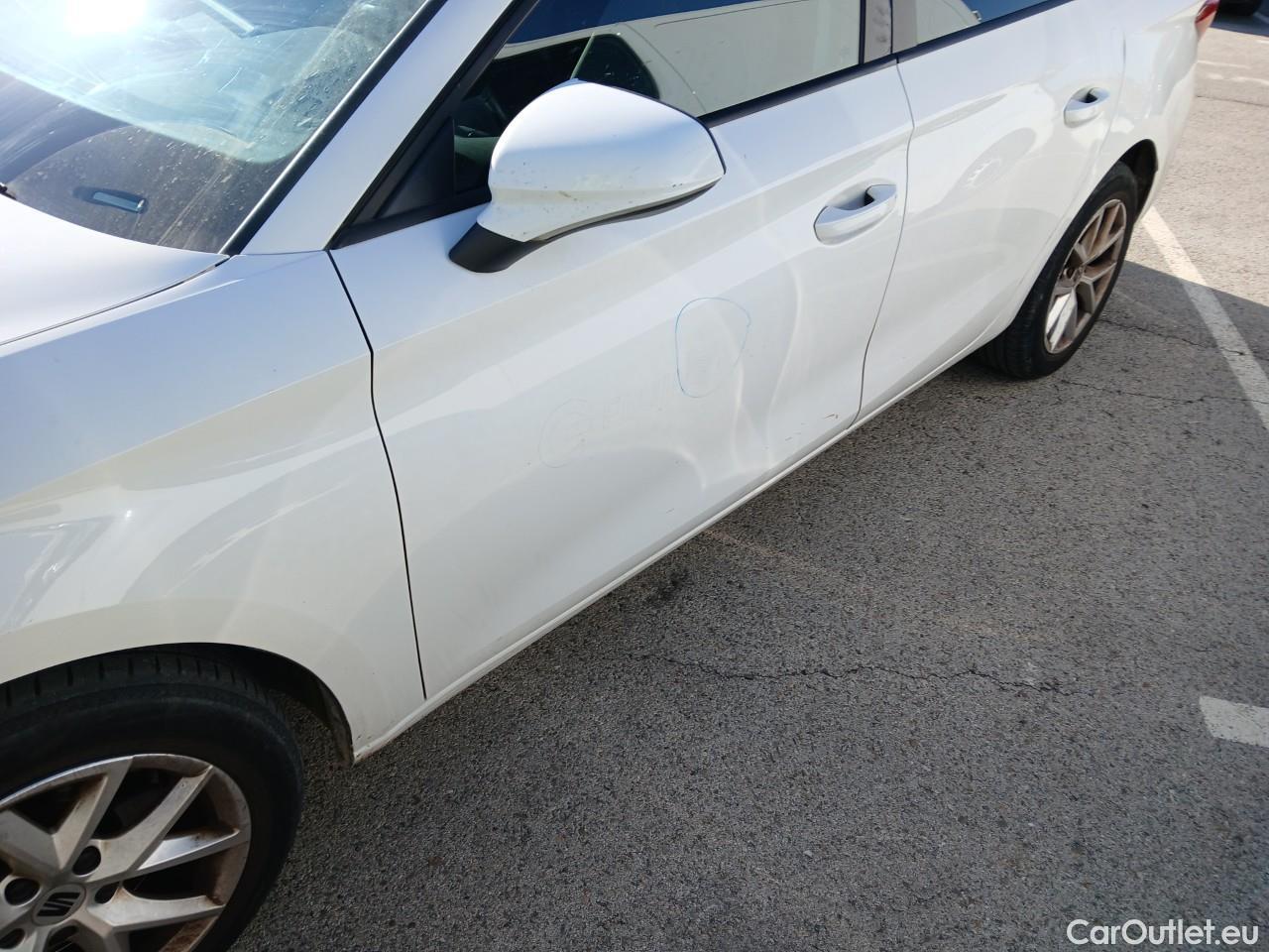  Seat  Leon  Sportstourer Style Go 2.0 TDI 115CV MT6 E6d #33
