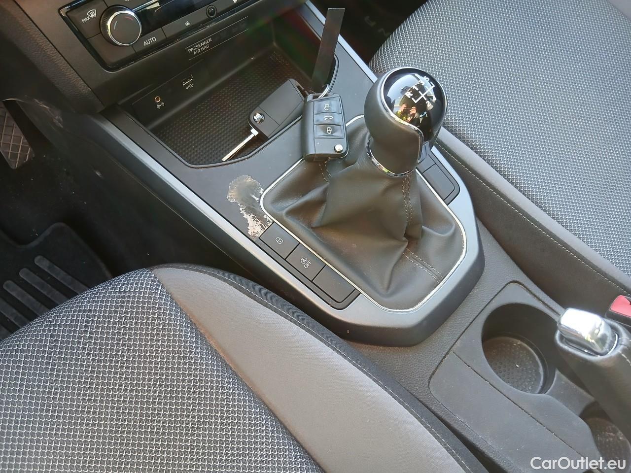  Seat  Arona  Style Edition 1.0 TSI 95CV MT5 E6dT #3