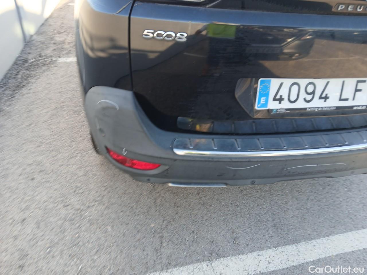  Peugeot  5008  GT Line 1.5 HDi #35