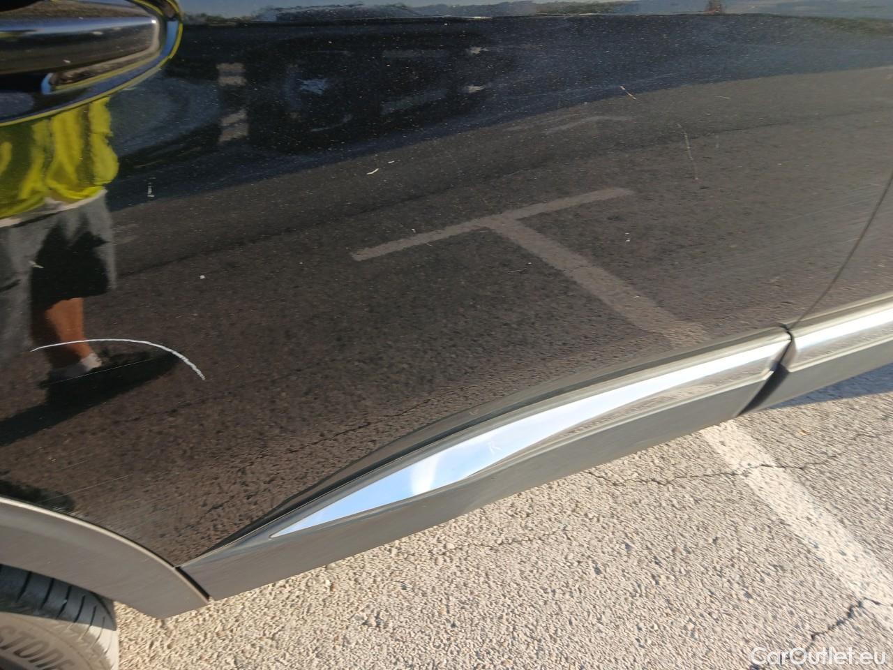  Peugeot  5008  GT Line 1.5 HDi #41