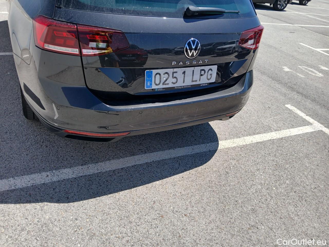  Volkswagen  Passat  Variant Business 2.0 TDI 150CV AT7 E6dT #14