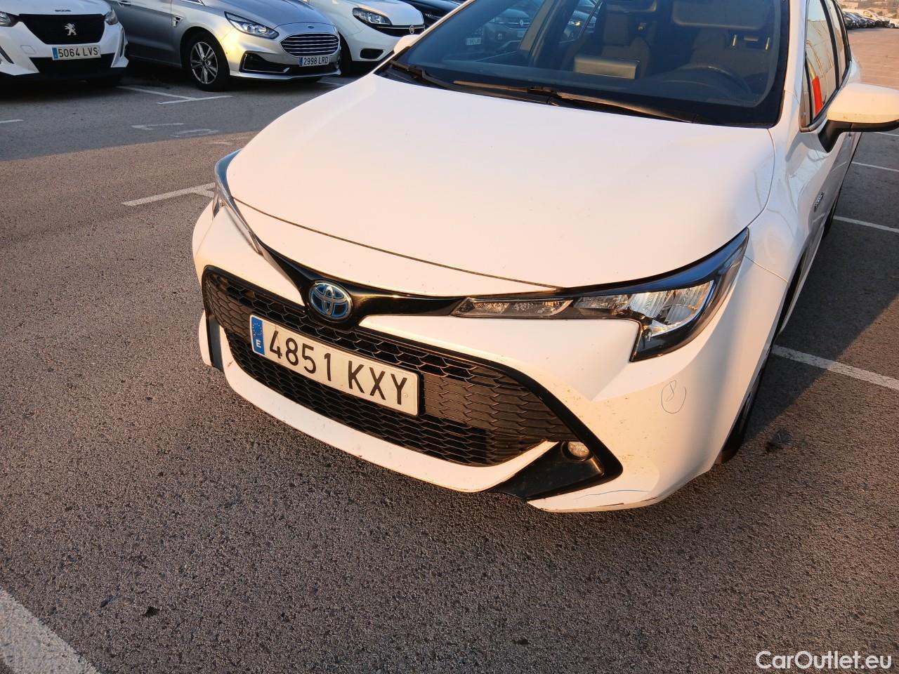  Toyota  Corolla TOYOTA  / 2019 / 5P / familiar 1.8 HYBRID BUSINESS E-CVT TOURING SPORT #17