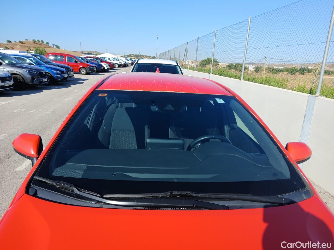  Toyota  Corolla TOYOTA  1.8 125H ACTIVE TECH E-CVT #13