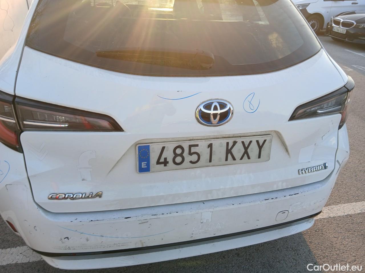  Toyota  Corolla TOYOTA  / 2019 / 5P / familiar 1.8 HYBRID BUSINESS E-CVT TOURING SPORT #31