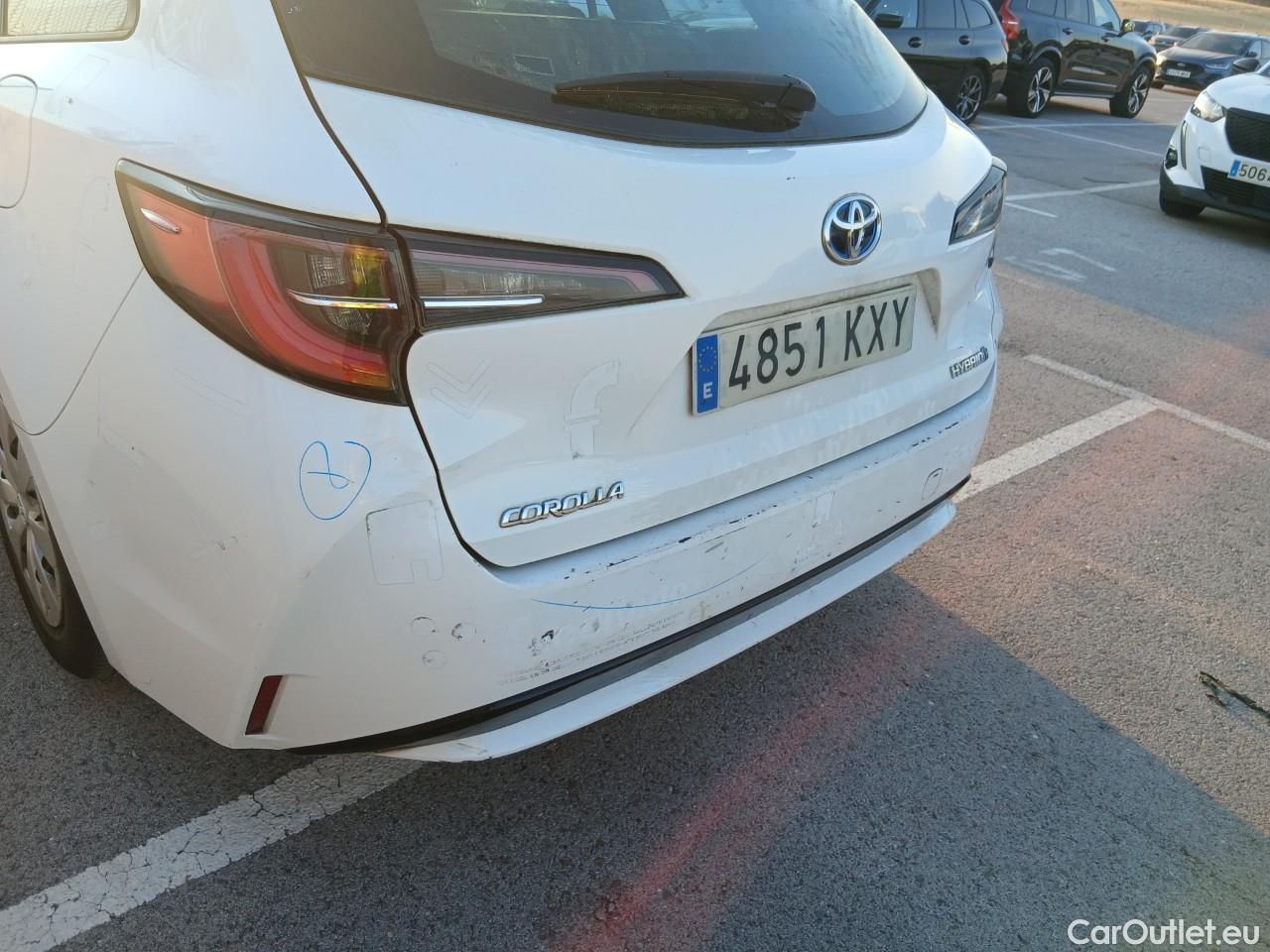  Toyota  Corolla TOYOTA  / 2019 / 5P / familiar 1.8 HYBRID BUSINESS E-CVT TOURING SPORT #28