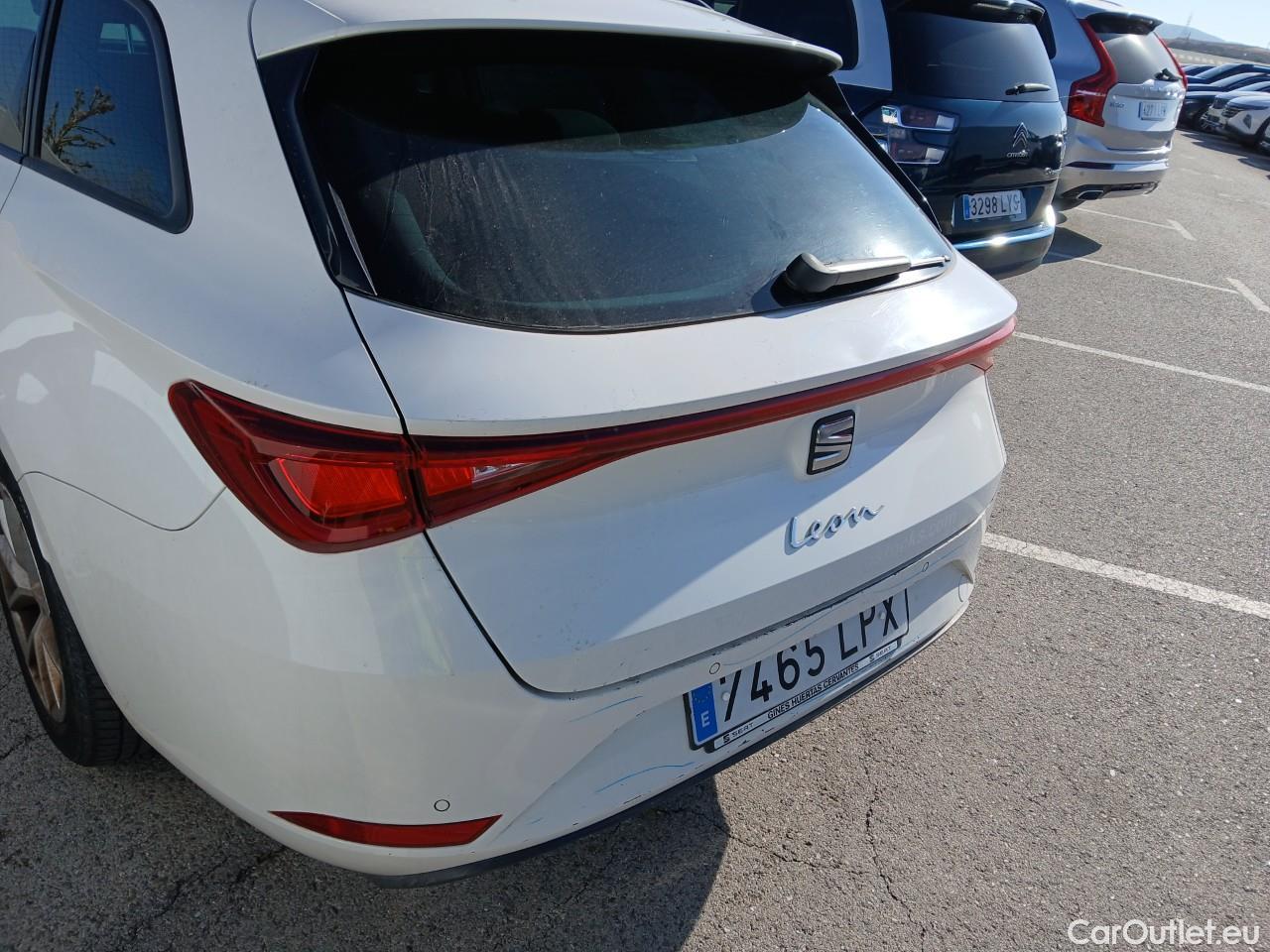  Seat  Leon  Sportstourer Style Go 2.0 TDI 115CV MT6 E6d #37