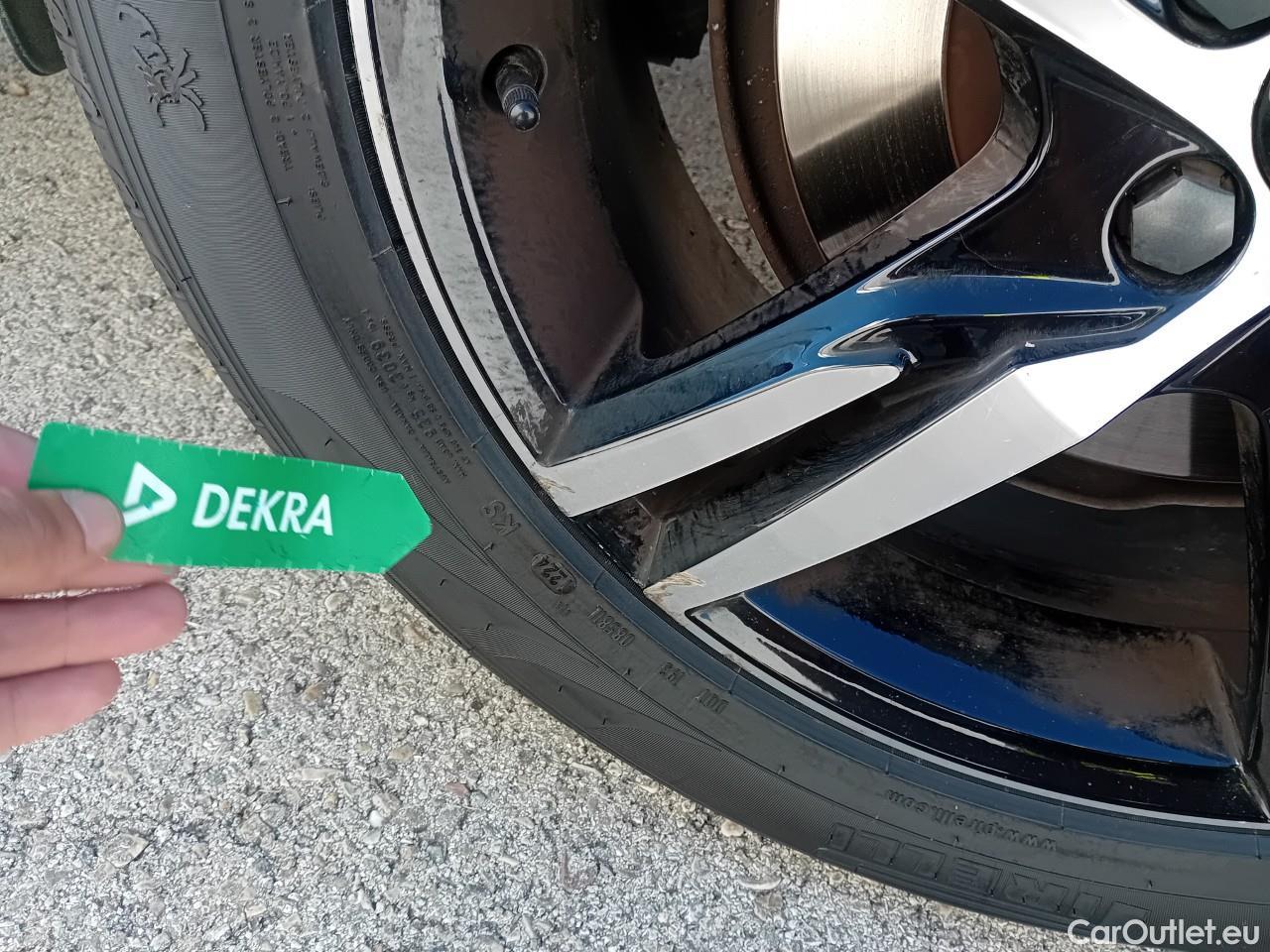  Volvo  XC60 VOLVO  / 2017 / 5P / todoterreno 2.0 T6 AWD Recharge R-Design Auto #15