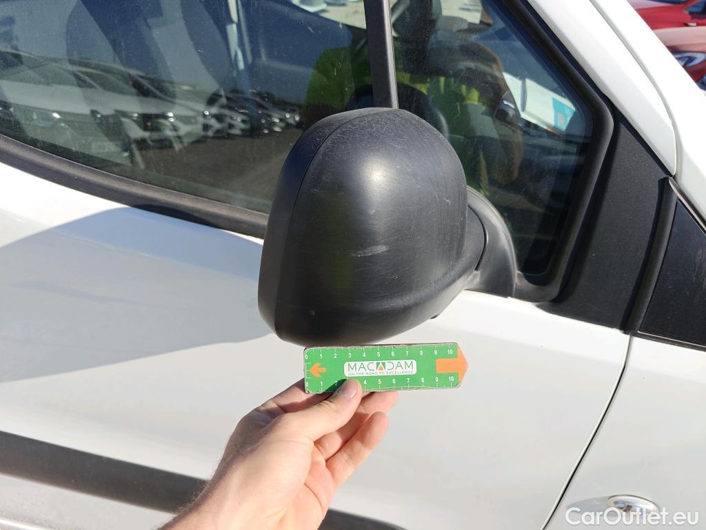  Citroen  Berlingo  Furgón L1 1.6 BlueHDi 100CV MT5 E6 #38