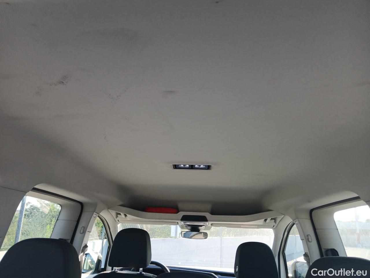  Land Rover  Discovery VOLKSWAGEN Caddy Kombi 2.0 TDI 75kW (102CV) (CX) #8