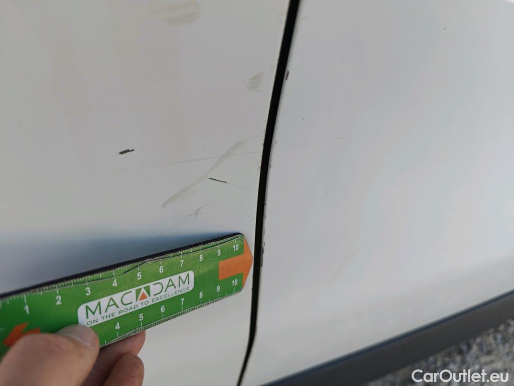  Opel  Vivaro OPEL  / 2019 / 4P / combi 1.5 Diésel 88kW (120CV) L Std Express #34