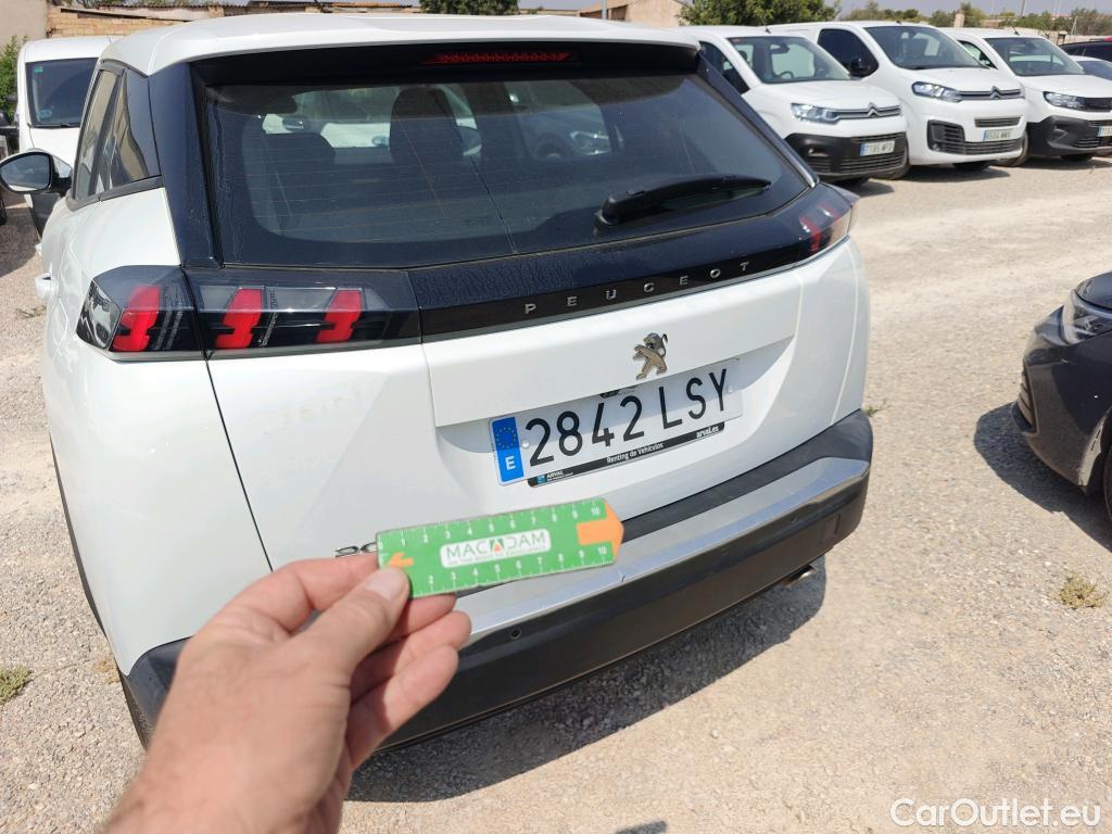  Land Rover  Discovery PEUGEOT 2008 / 2019 / 5P / todoterreno Active Pack BlueHDI 81kW (110CV) #3