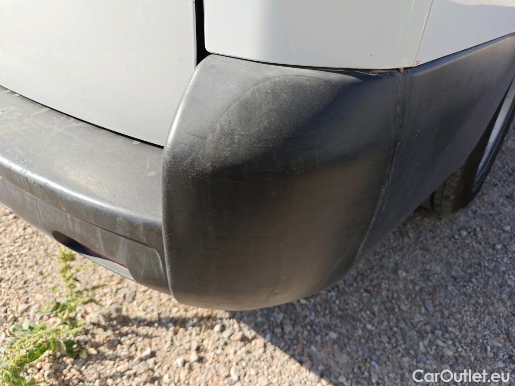  Opel  Vivaro OPEL  / 2019 / 4P / combi 1.5 Diésel 88kW (120CV) L Std Express #54