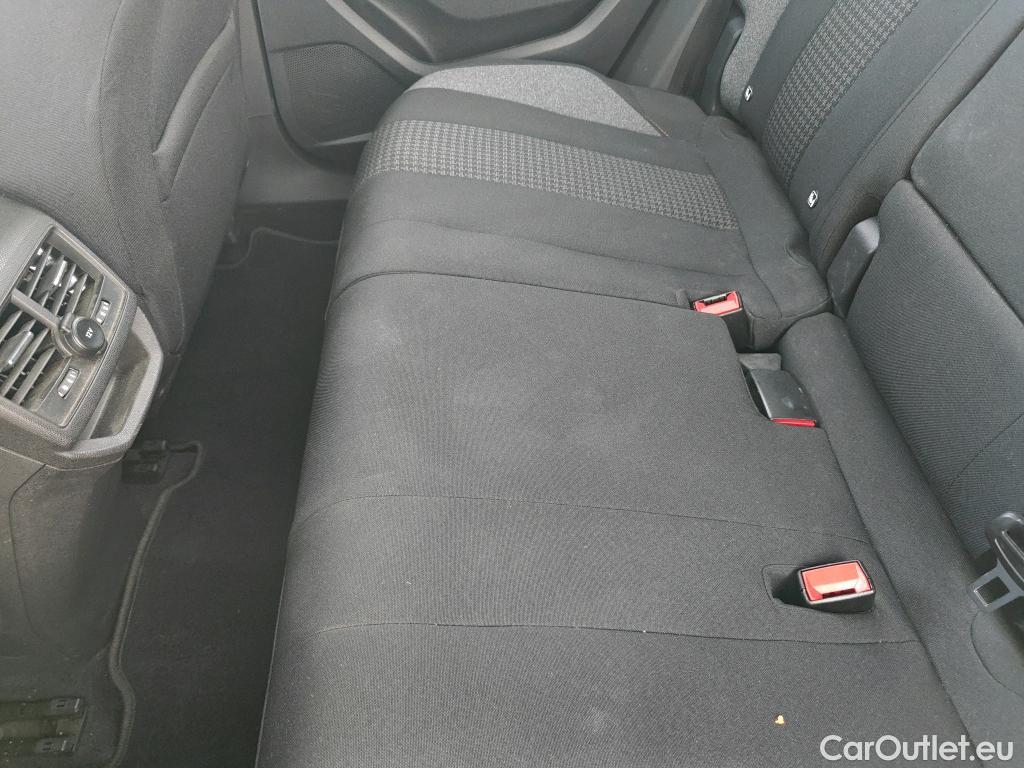 Peugeot  3008  Active Pack 1.5 HDi 130CV MT6 E6d #7