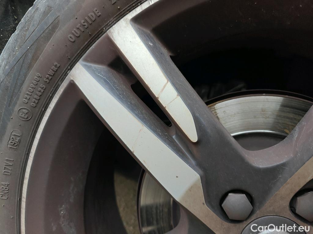  Volvo  XC 40 VOLVO XC40 / 2017 / 5P / todoterreno 1.5 T4 Twin Recharge R-Design Auto #17