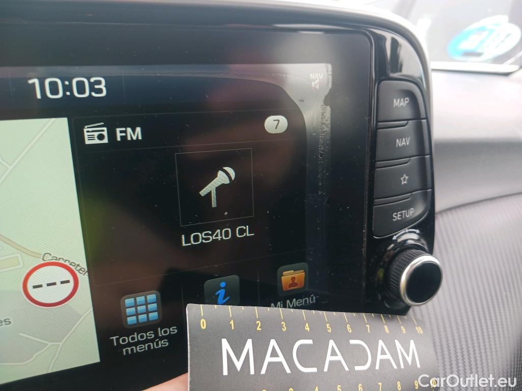  Hyundai  Tucson HYUNDAI  / 2018 / 5P / todoterreno 1.6 CRDI 85kW (116CV) 48V SLE 4X2(SP)(SL) #38