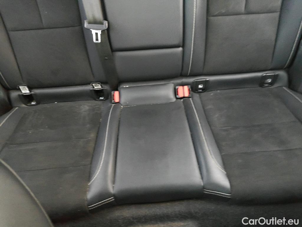  Volvo  XC 40 VOLVO XC40 / 2017 / 5P / todoterreno 1.5 T4 Twin Recharge R-Design Auto #41