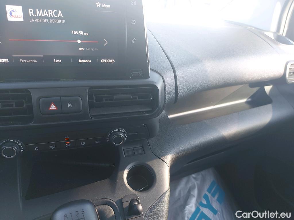  Opel  Combo OPEL  / 2018 / 3P / furgón derivado de turismo 1.5 TD 75kW (100CV) Express L H1 650kg (AC) #31