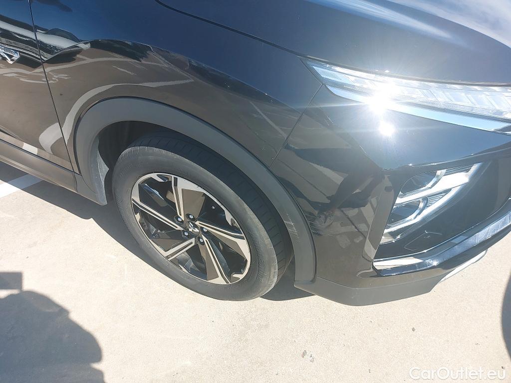  Land Rover  Discovery MITSUBISHI Eclipse Cross / 2021 / 5P / todoterreno 2.4 PHEV Kaiteki Auto 4WD #38