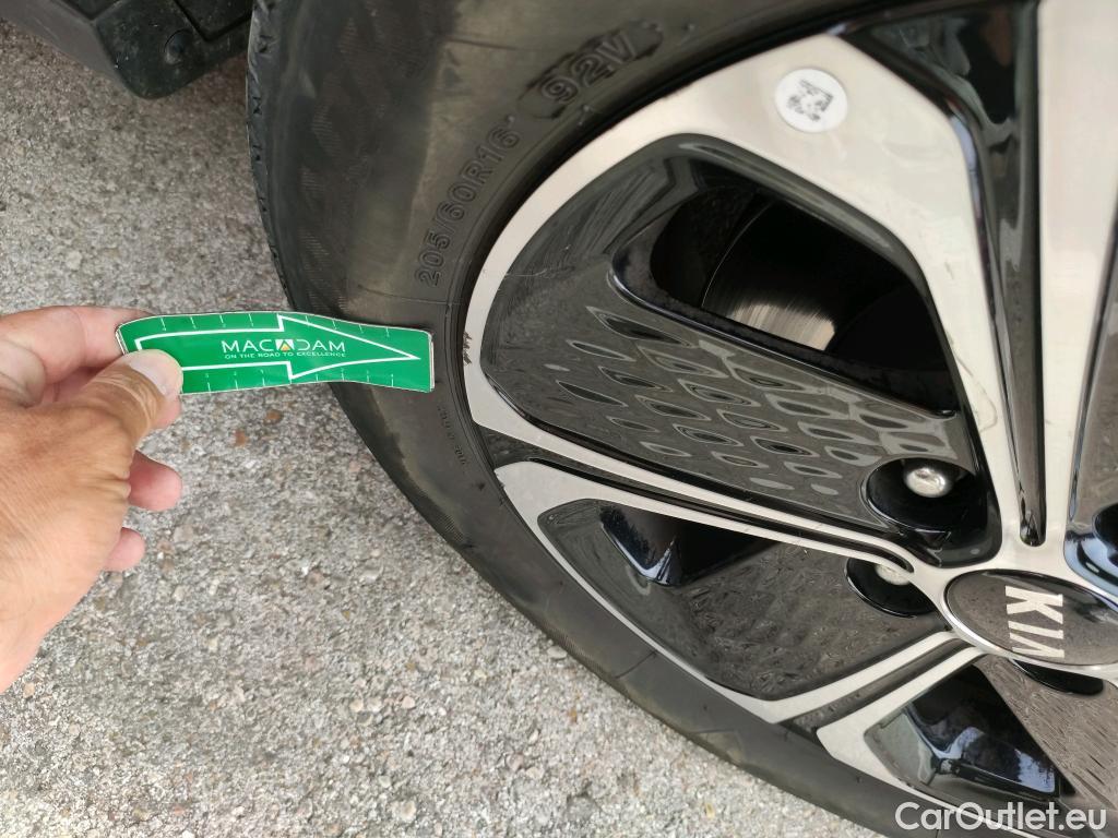  KIA  XCeed  eDrive PHEV 1.6 105CV AT6 E6d #13